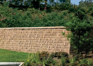 Custom Concrete lock Retaining Wall